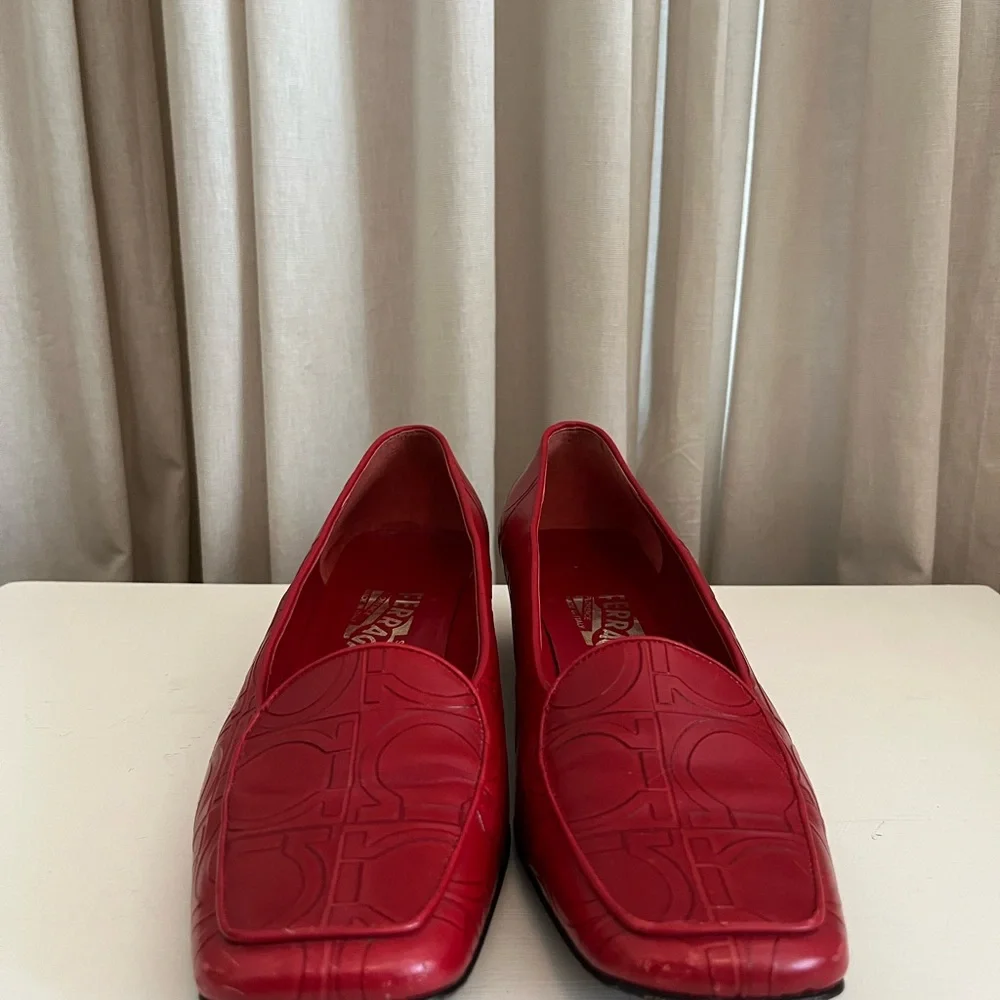 Salvatore Ferragamo Heeled Loafers - Picture 5 of 5